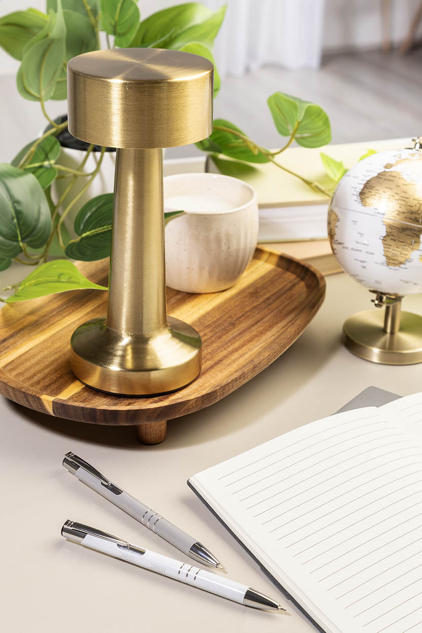 Tischlampe Flanagan Oro