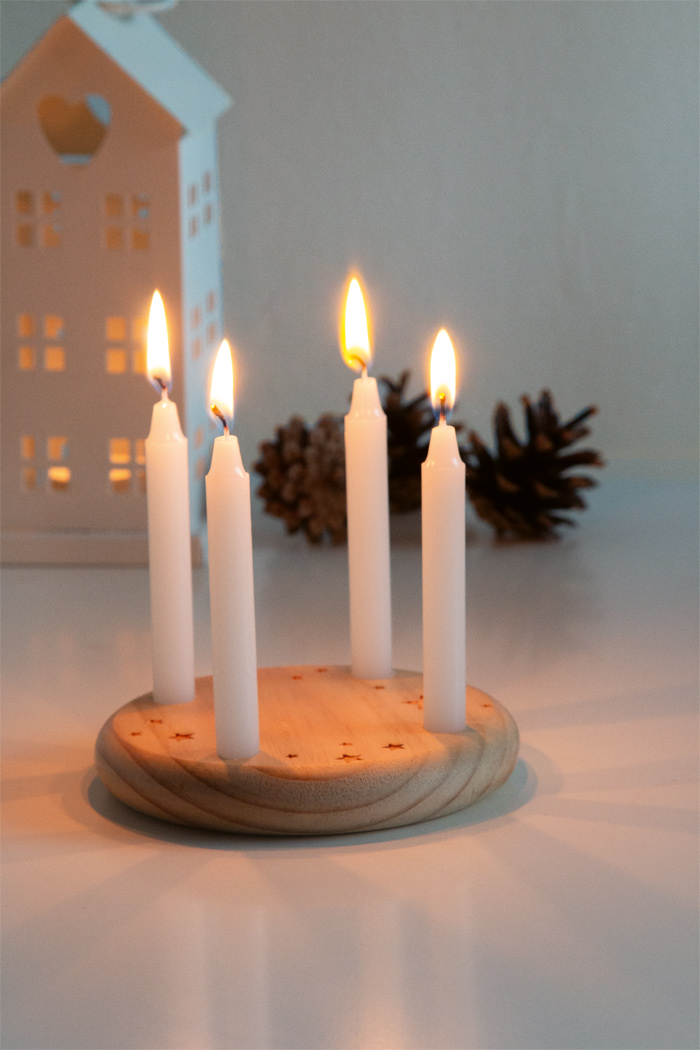 Kleiner Holz-Adventskranz 4-CHRISTMAS
