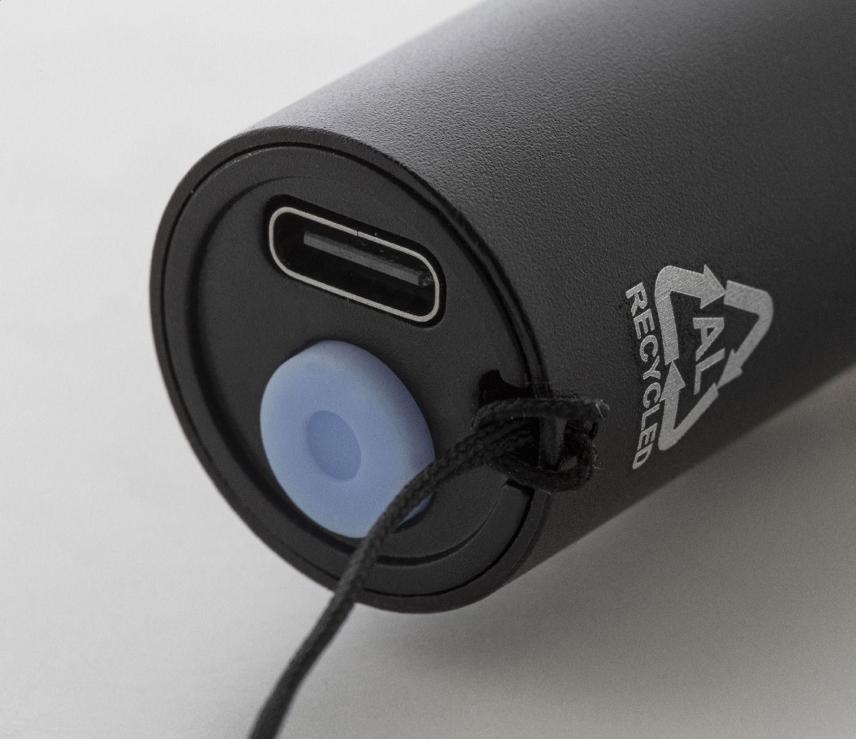 Wiederaufladbare Taschenlampe aus recyceltem Aluminium Chargelight Tone