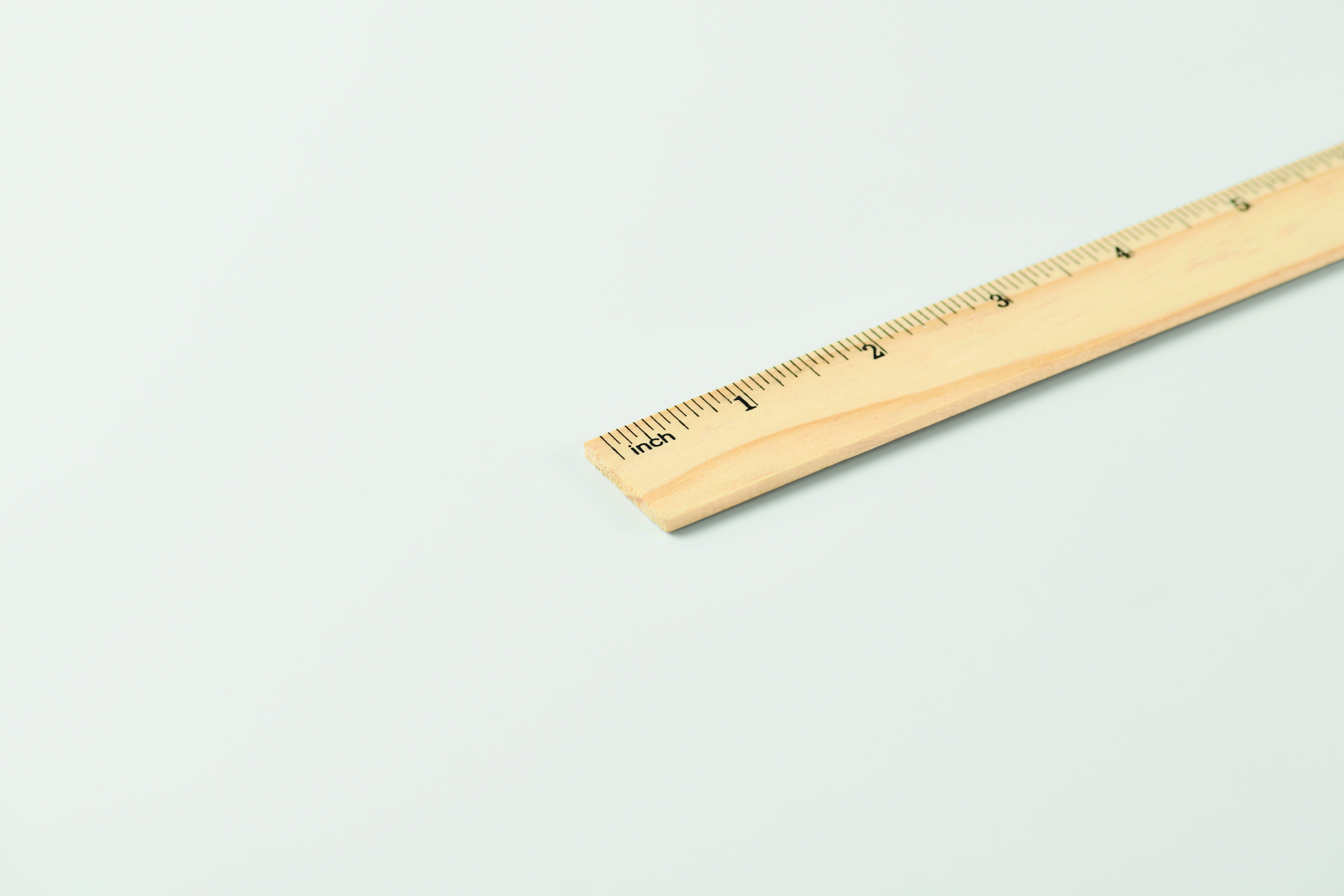 Holzlineal 20cm RULER20