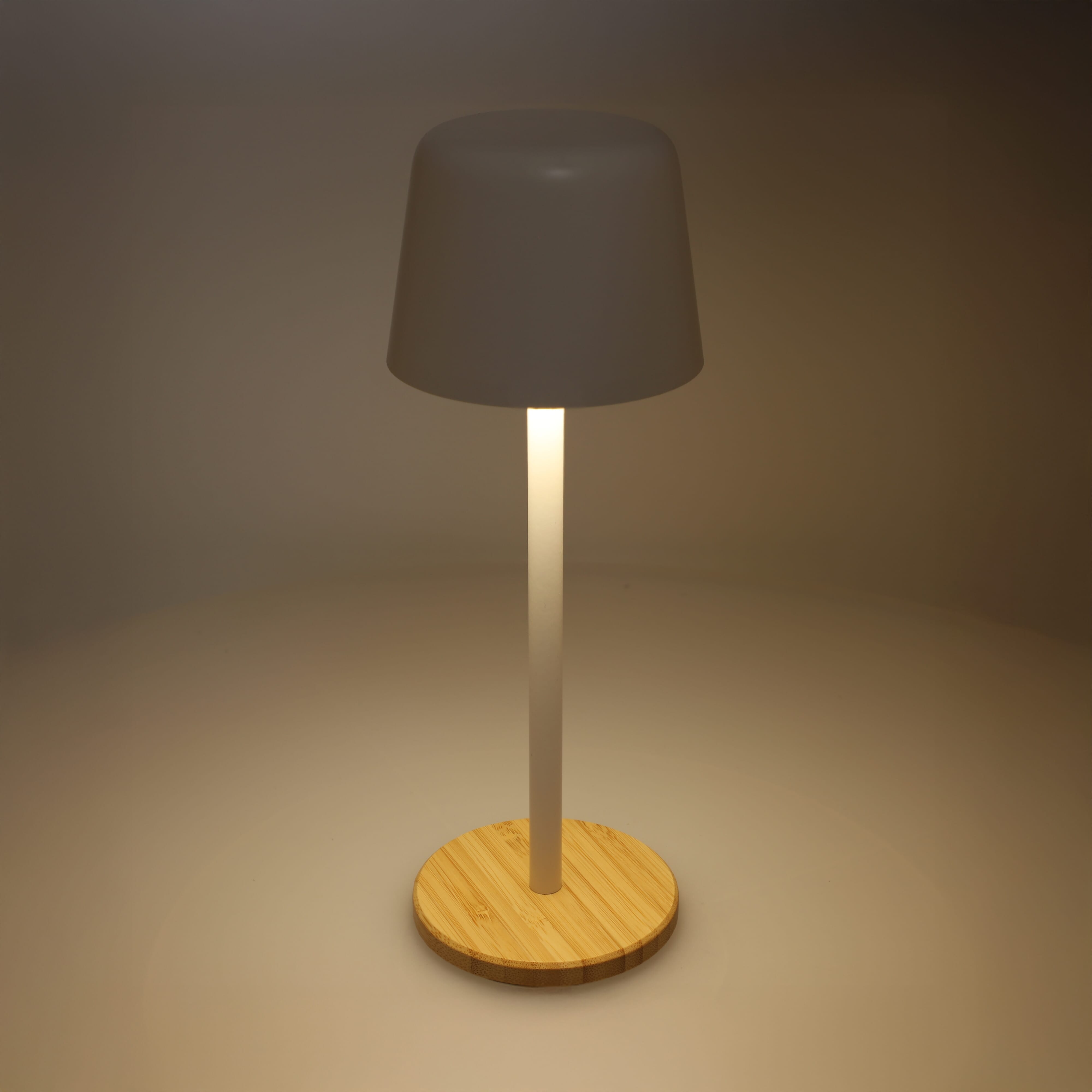 Solis Dimmbare Tischlampe mit Bambusfuß