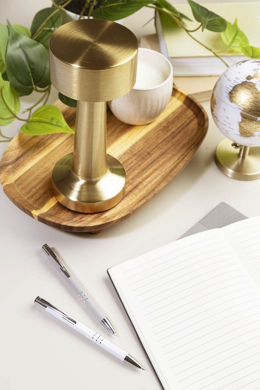 Tischlampe Flanagan Oro