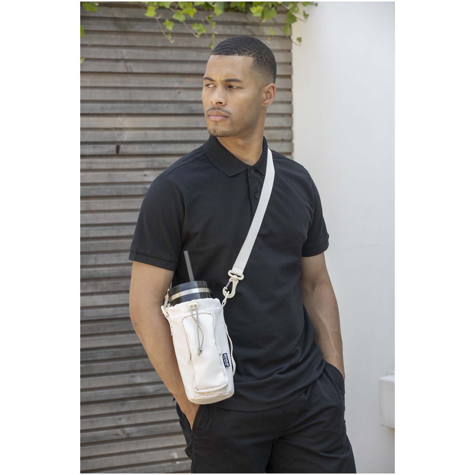 Trip Aware™ Recycelte Reisetasche für Flaschen 2 L