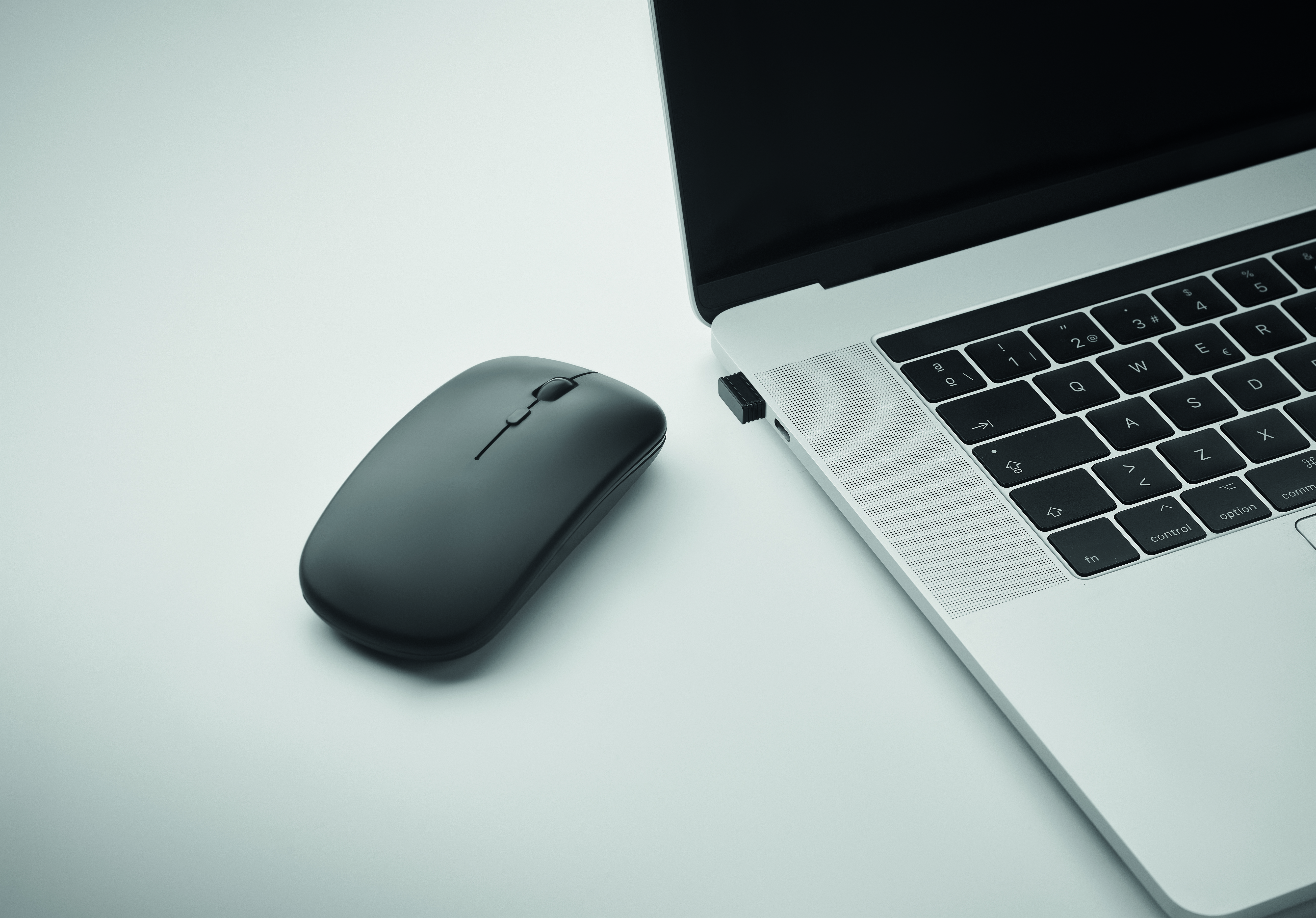 Optische Mouse CURVY C