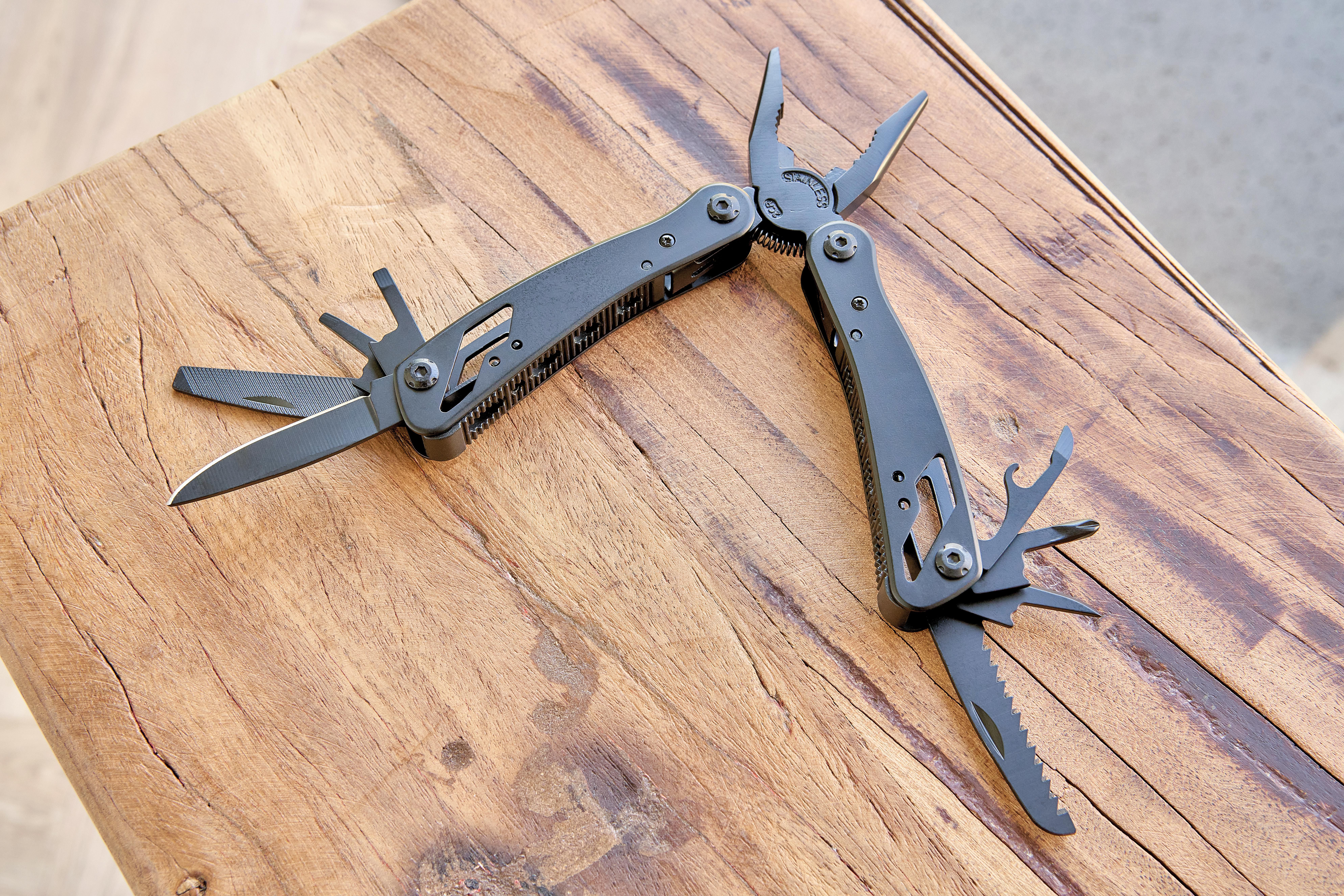 Schwarzes Aluminium-Multitool Ariane