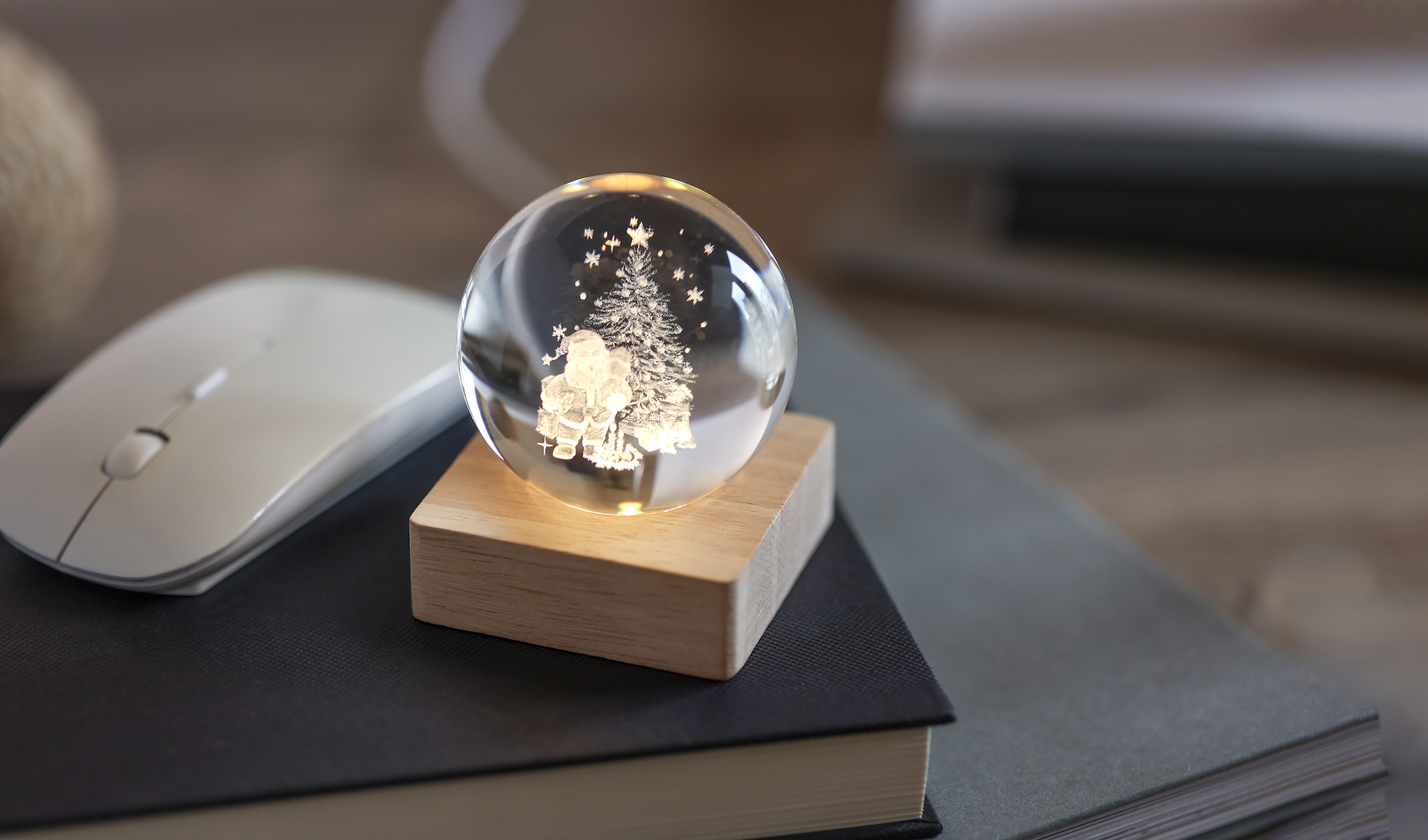 LED-Weihnachtskugel SANTA LIGHT