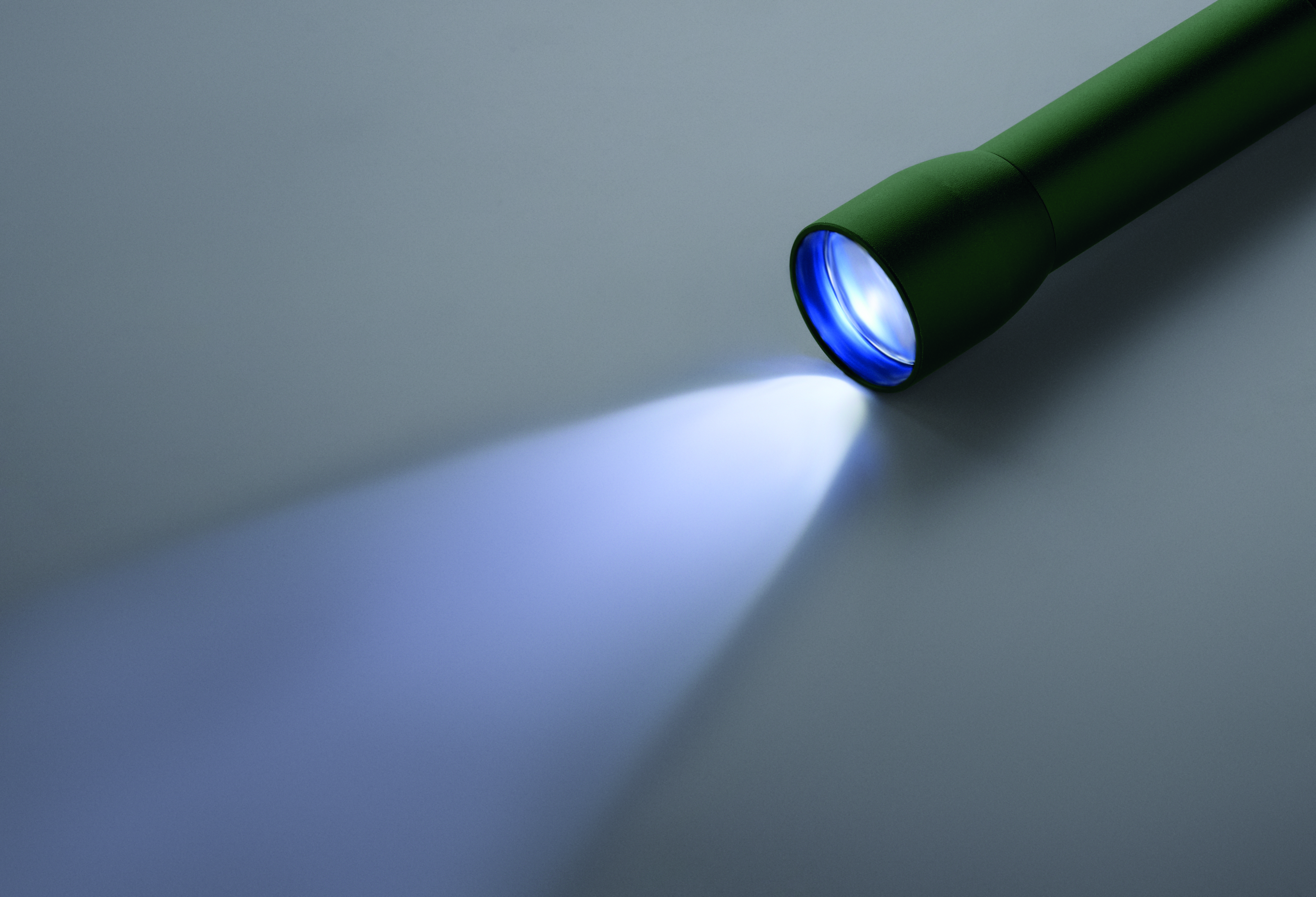 Wiederaufladbare Taschenlampe LUMEZO