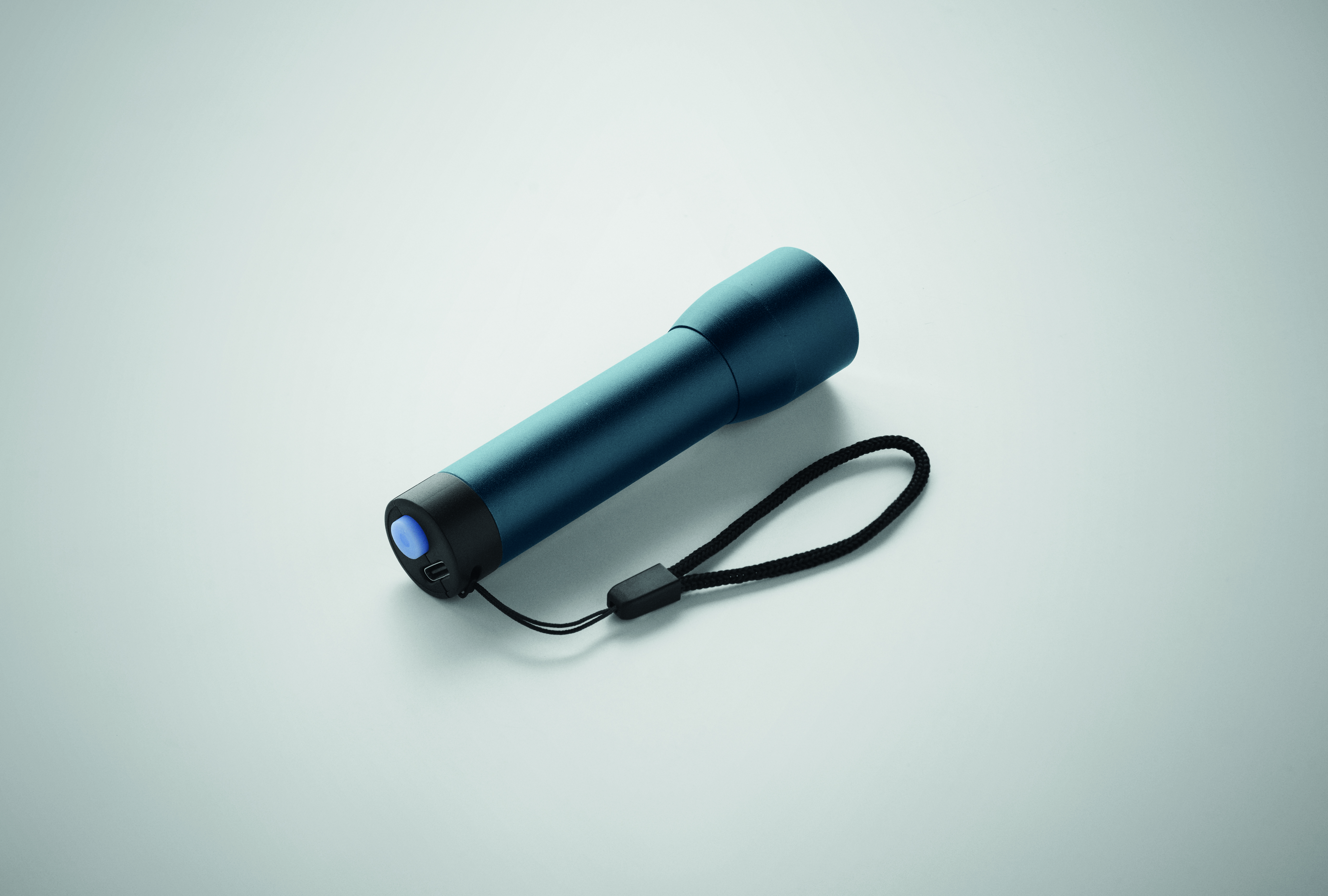 Wiederaufladbare Taschenlampe LUMEZO