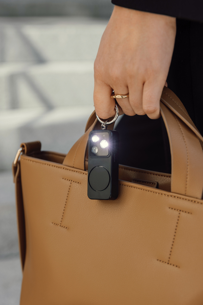 GuardBuddy RCS Personenalarm, über USB-C aufladbar
