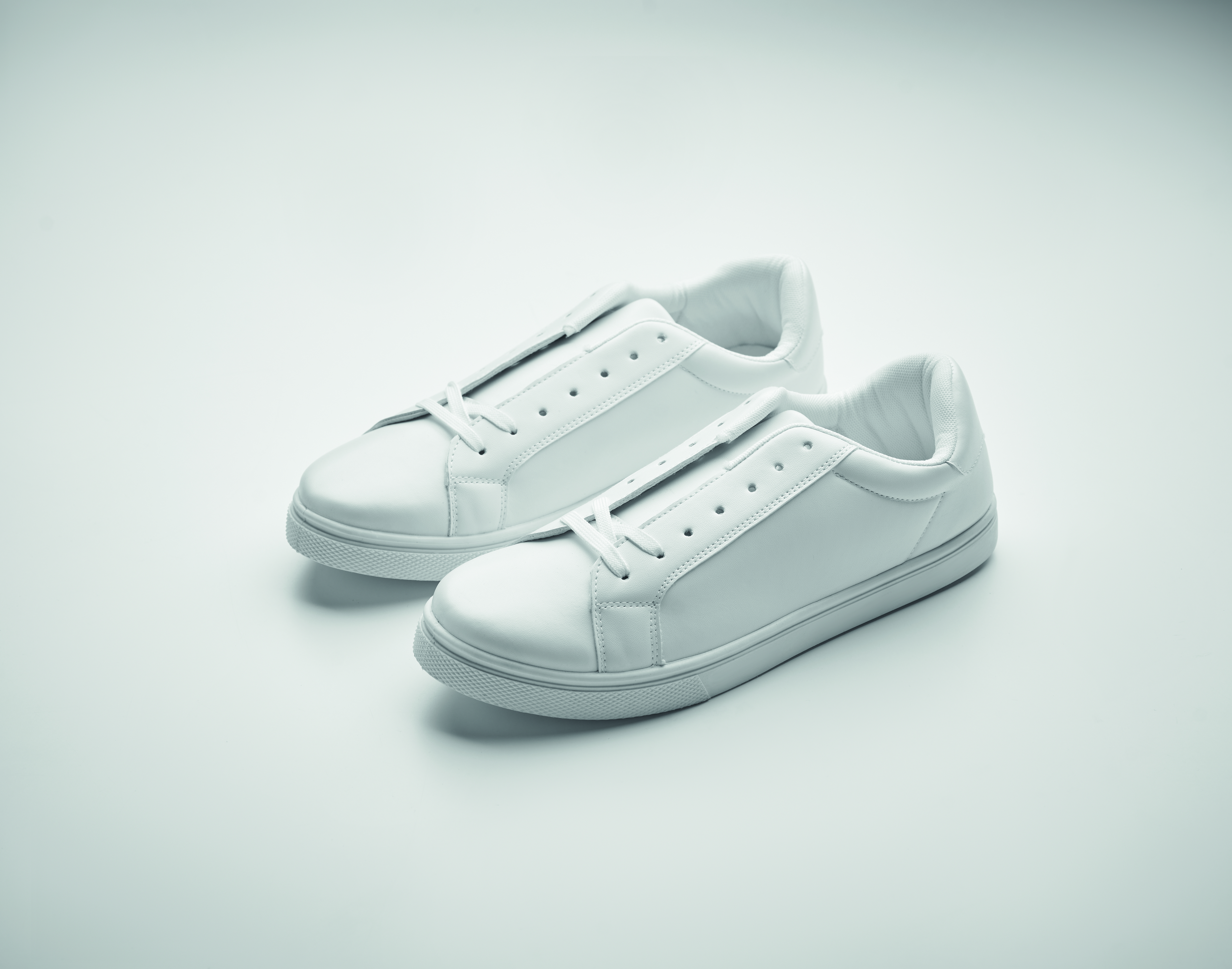 Sneakers aus PU Gr. 43 BLANCOS
